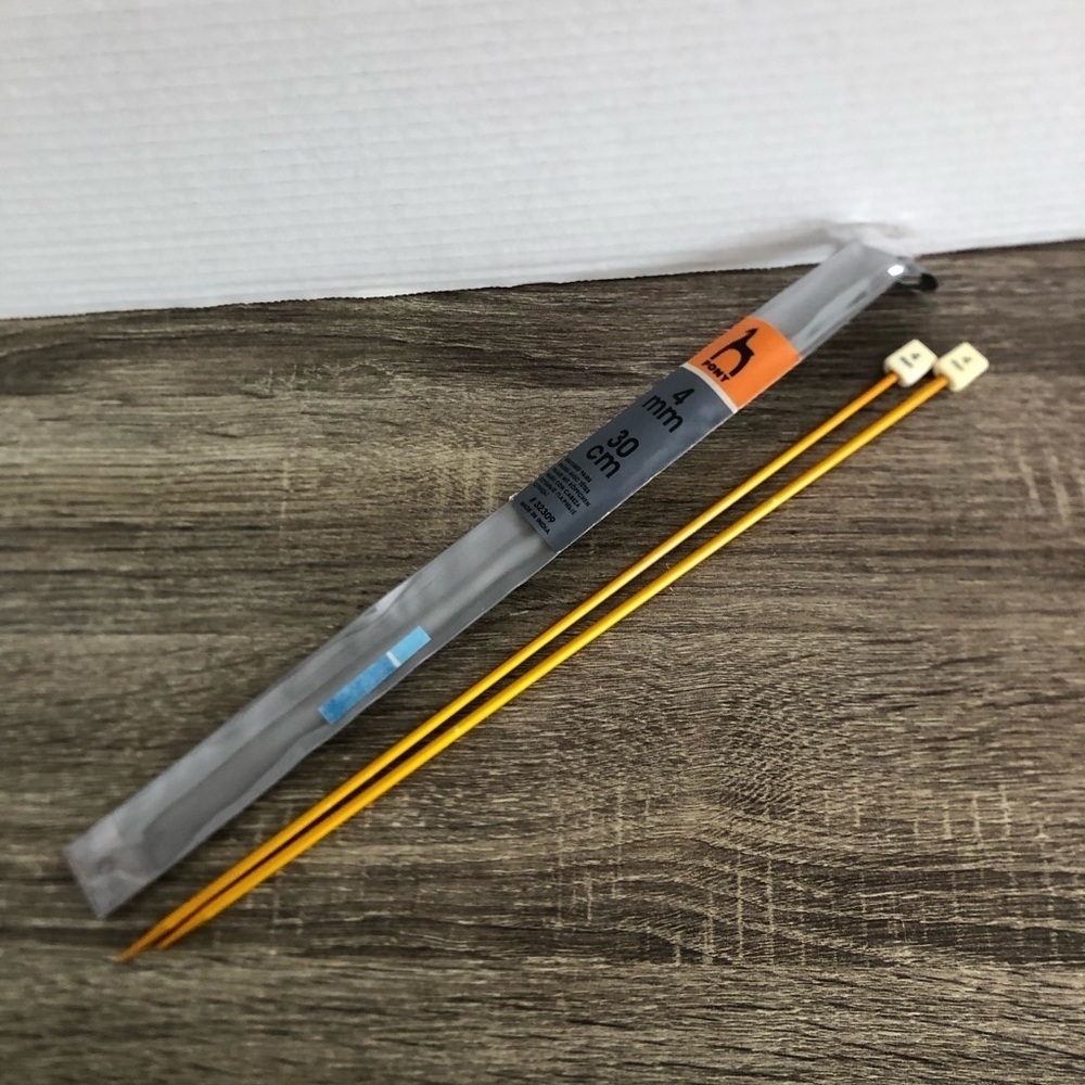 Vtg Pony 4mm Knitting Needles